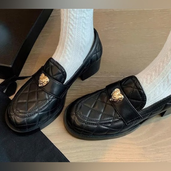 New Chanel Classic Quilted Moccasin Loafers w/ Gold CC Heart Size 40 (US 9.5-10) - Picture 13 of 14